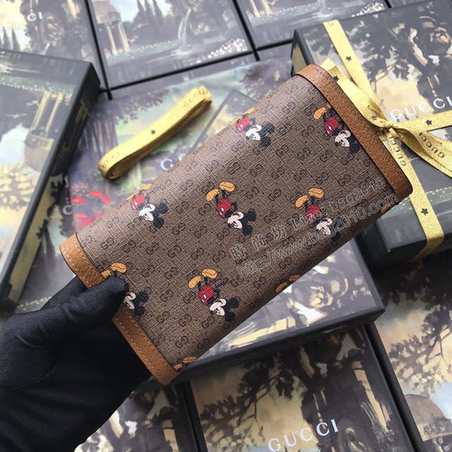 Gucci錢包 古馳新款女錢包 自然摔牛皮 Gucci三折短錢包 456122 黑全皮  gdj1178
